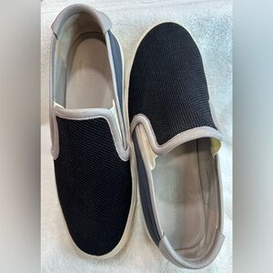 VINCE Slip-On  Sneaker Knit and Leather Shoes Size 8 Navy Blue Light Gray White